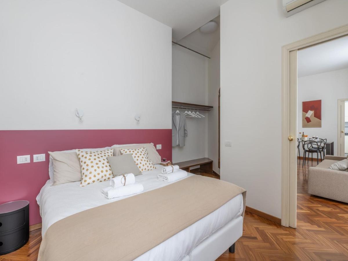 The Best Rent - Gorgeous Two-Bedroom Apartment In Porta Nuova District Milano Dış mekan fotoğraf